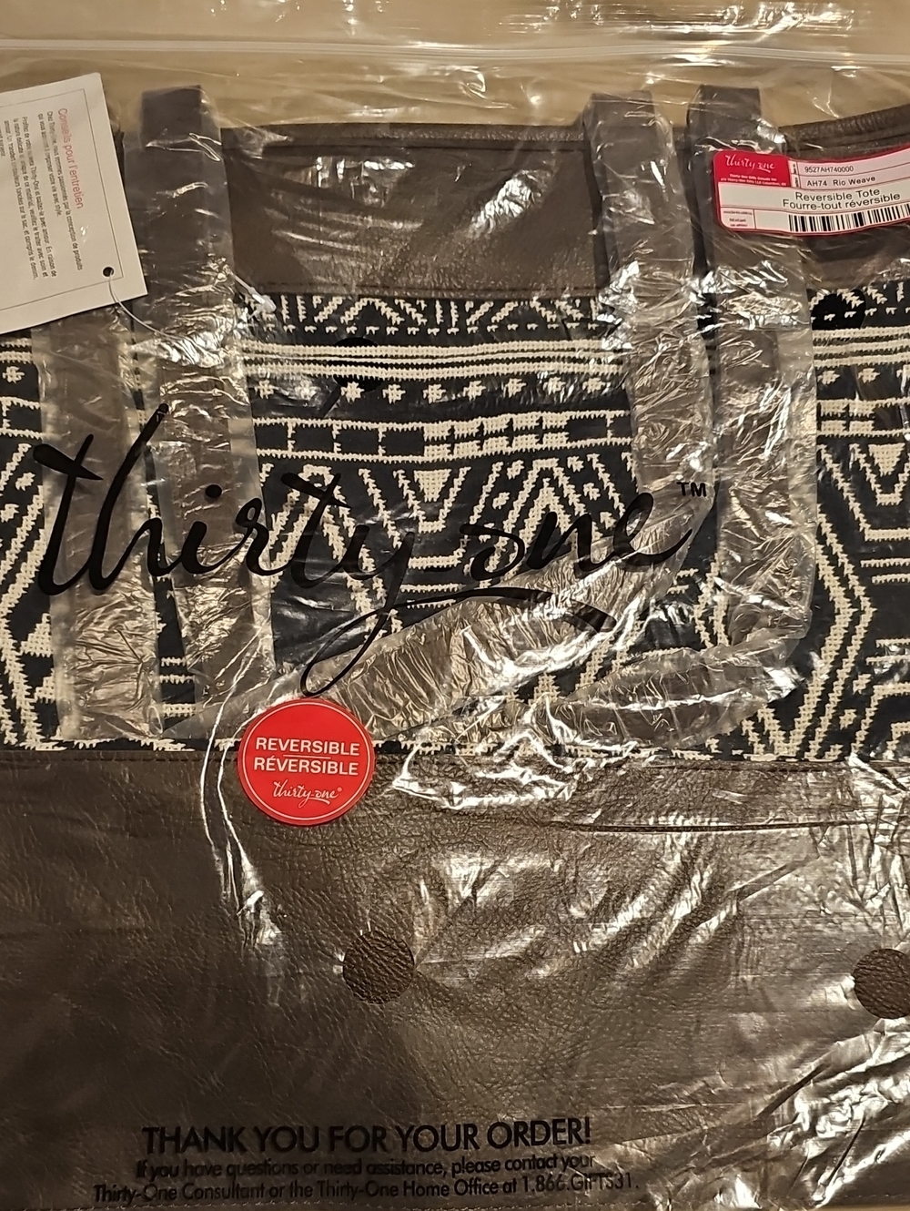 New With Tags Thirty-one Black and Cream Reversible Tote with Geometric Print